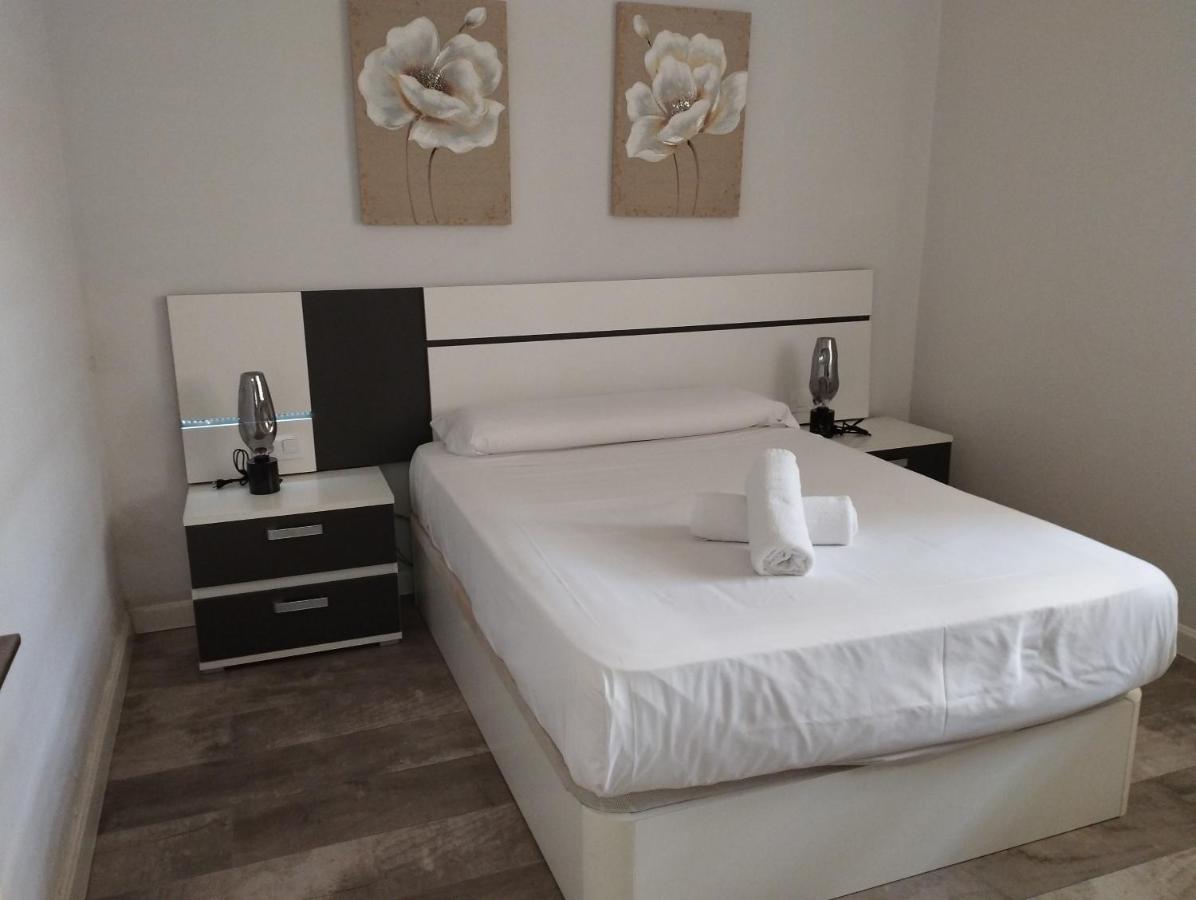 Los Nidos Carihuela New&Beach Torremolinos Exteriör bild