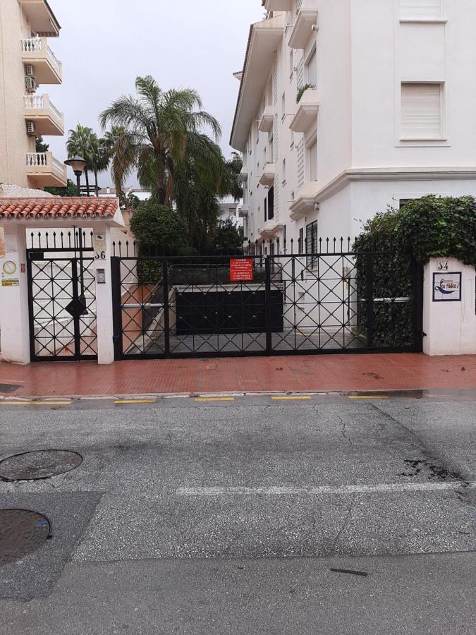 Los Nidos Carihuela New&Beach Torremolinos Exteriör bild